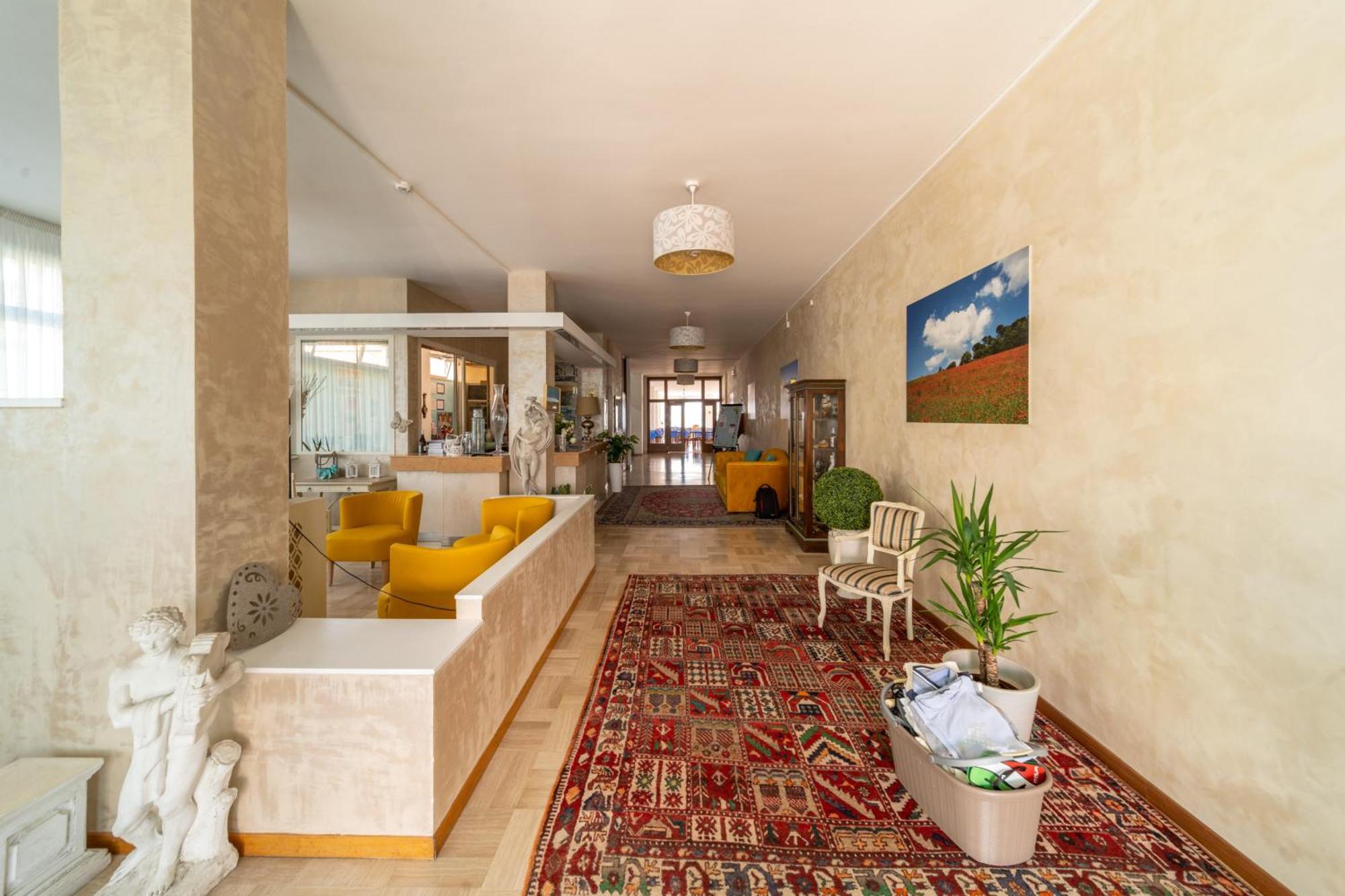 Hotel Casadei ファーノ エクステリア 写真