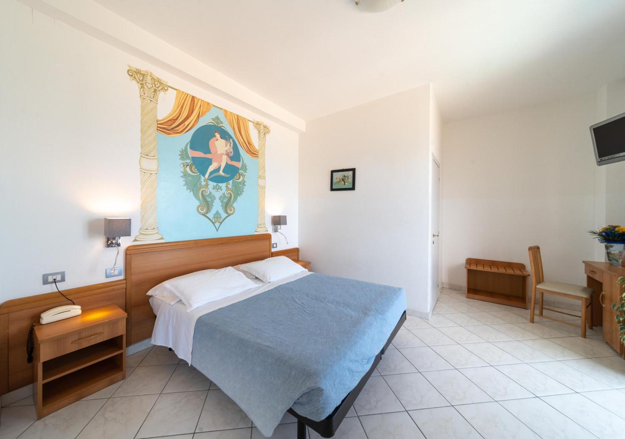 Hotel Casadei ファーノ エクステリア 写真