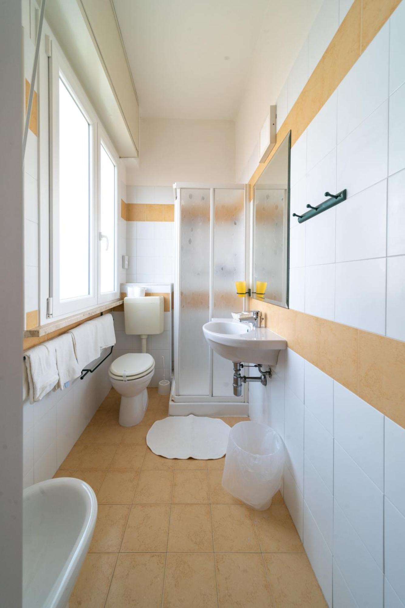 Hotel Casadei ファーノ エクステリア 写真